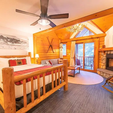 Baker Creek By Basecamp Hotel Lake Louise Exterior photo