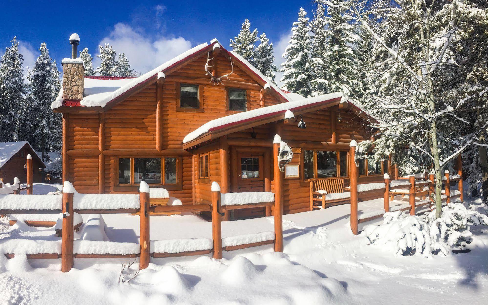 Resort Baker Creek By Basecamp 3*