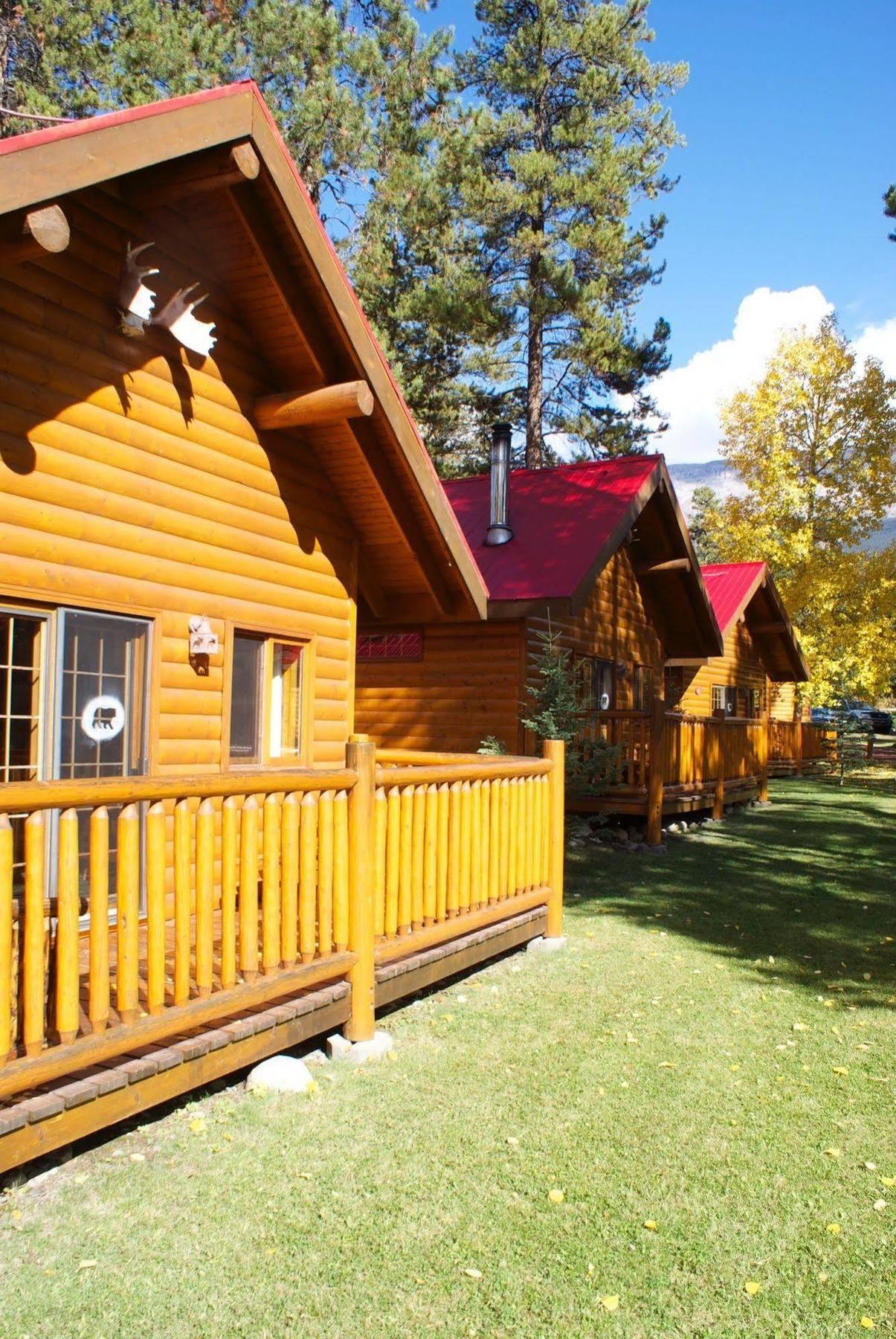 Resort Baker Creek By Basecamp Lake Louise